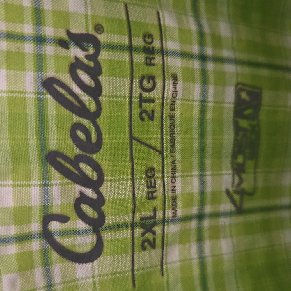 Cabela's plaid short sleeve shirt - Picture 7 of 10